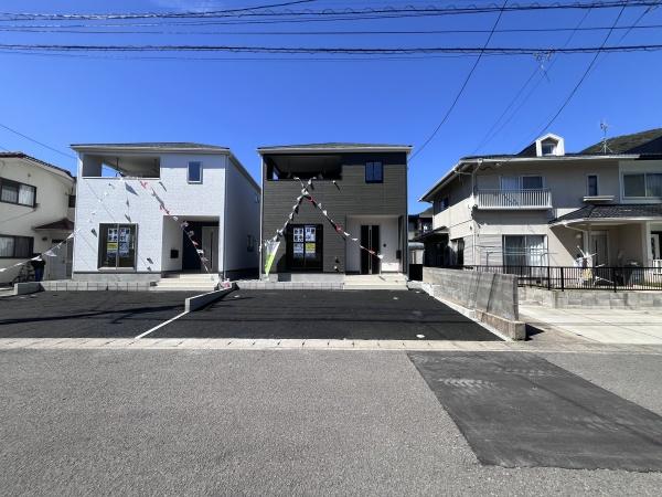 長崎市かき道第4　2号棟の駐車場画像