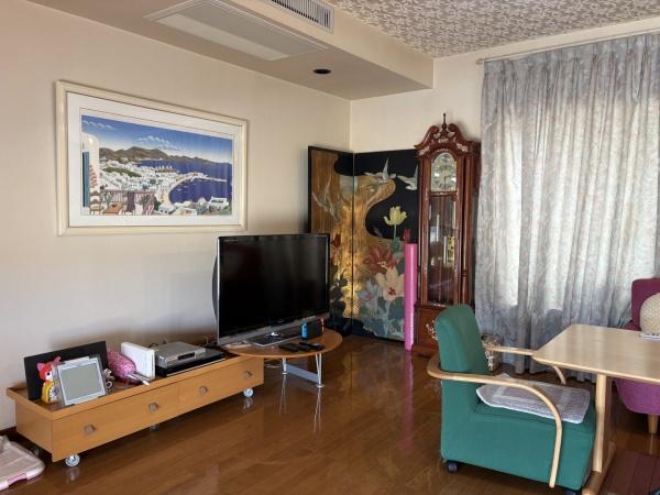 三景台町戸建てのリビング画像