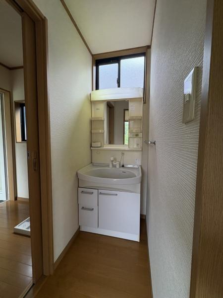 長崎市昭和３丁目の中古一戸建の洗面台・洗面所画像