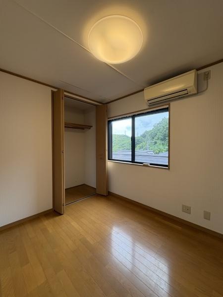 長崎市昭和３丁目の中古一戸建の洋室画像
