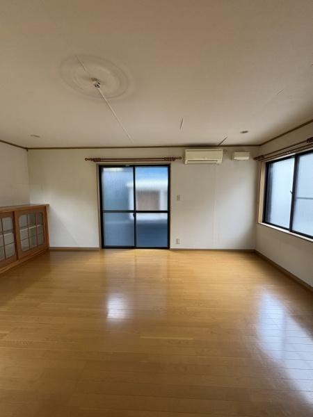 長崎市昭和３丁目の中古一戸建の洋室画像