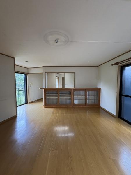 長崎市昭和３丁目の中古一戸建の洋室画像
