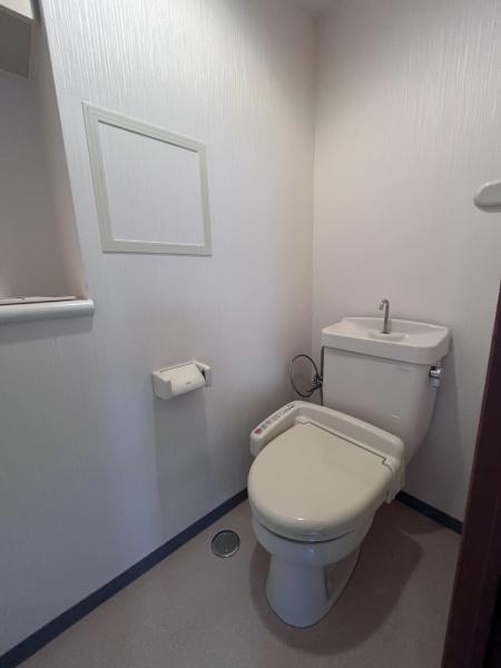 サーパス泉町のトイレ画像