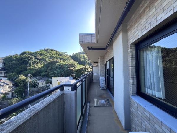 サーパス泉町のバルコニー画像