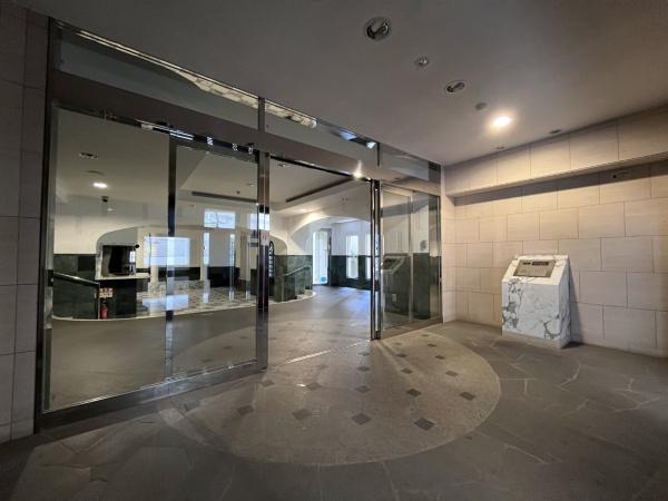ランドシティ伊勢町リバーコートのエントランス画像