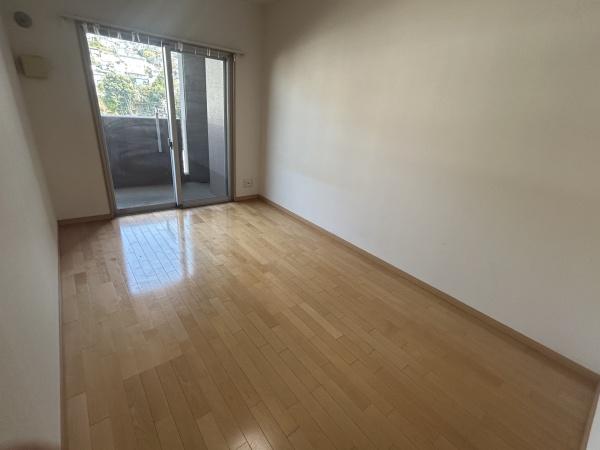 エイルマンション茂里町の洋室画像