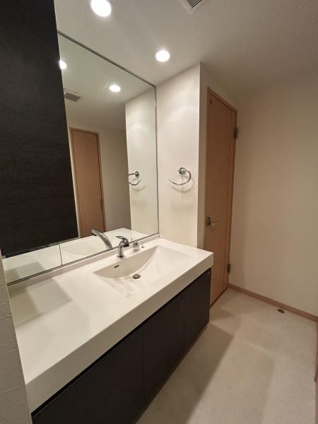 エイルマンション茂里町の洗面台・洗面所画像