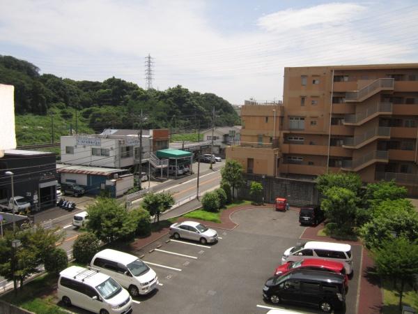 東急ドエル横浜ヒルサイドガーデン四番館の現地からの眺望画像