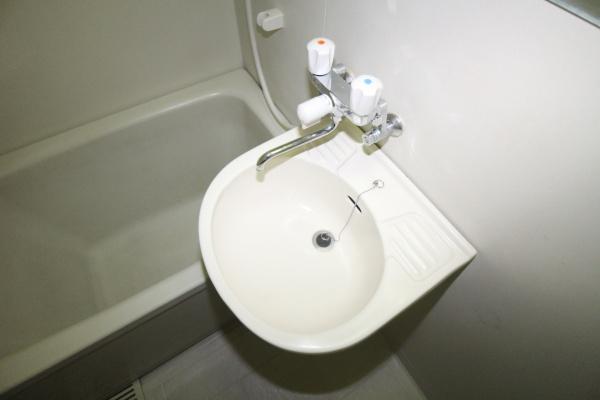 カスティール・タナベの洗面台・洗面所画像