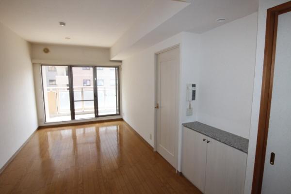 伊勢佐木南パークハウス壱番館のリビング画像