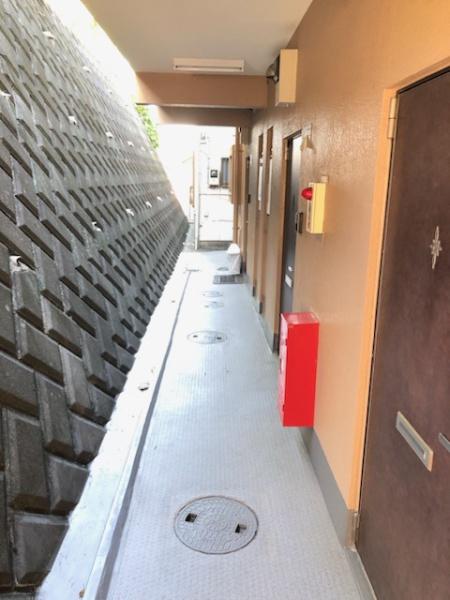 コーケン井土ヶ谷壱番館の玄関画像
