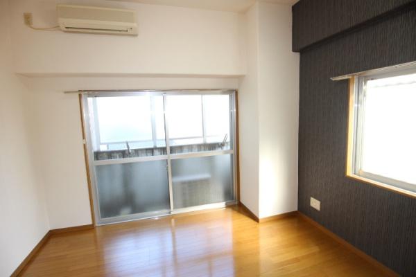 グランコート吉野町の洋室画像
