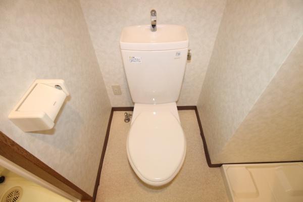 グランコート吉野町のトイレ画像