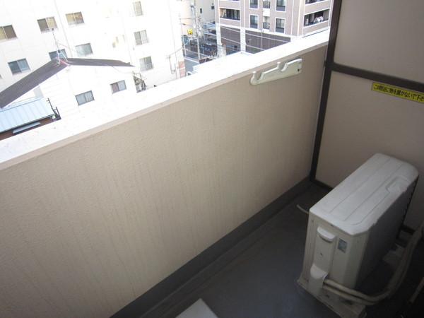 ライオンズマンション吉野町第１２のバルコニー画像