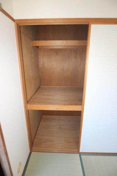 カスティール・タナベの収納画像