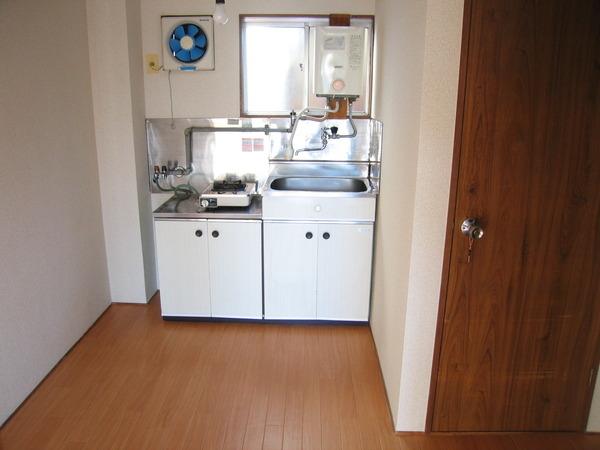 牧野荘のリビング画像