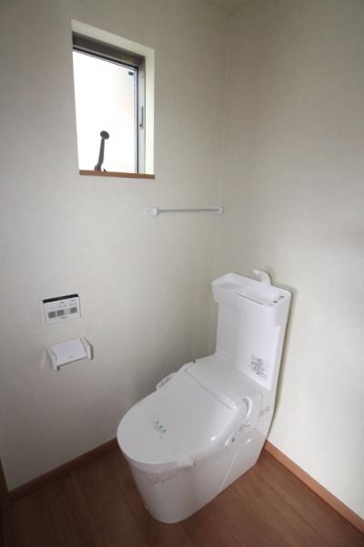 ＮＩＳ鶴見アパートメントのトイレ画像