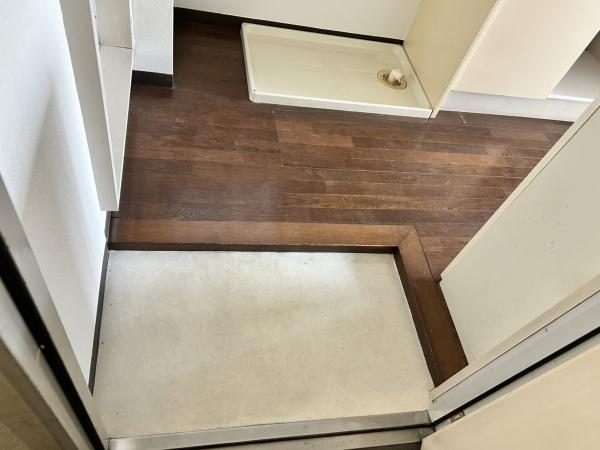 コーポレートハウスの玄関画像