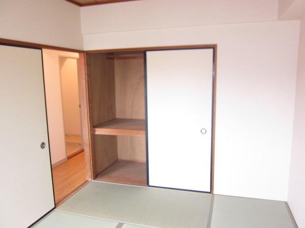 グラースビ吉野町の収納画像