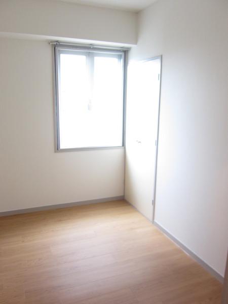 グラースビ吉野町の洋室画像