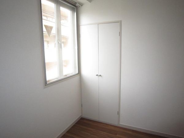 グラースビ吉野町の洋室画像