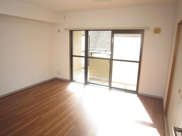 パークコート六ッ川台のリビング画像