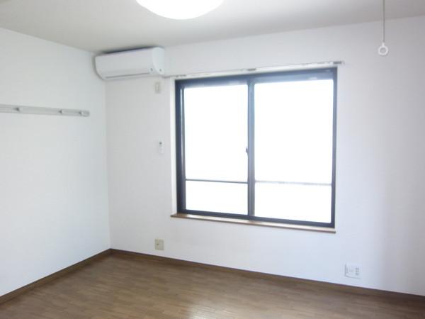 メイテル吉野町の洋室画像