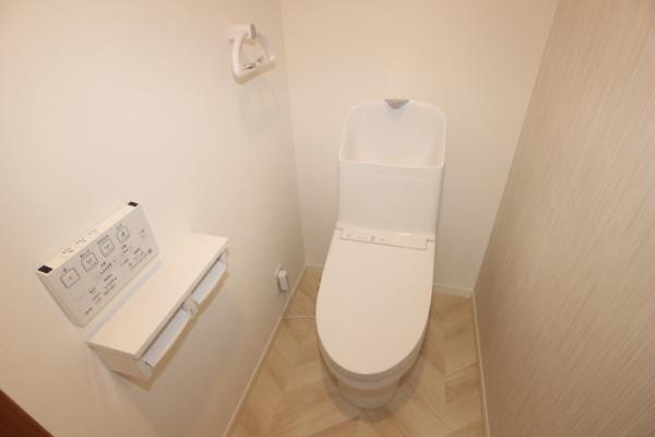 南太田B号棟のトイレ画像