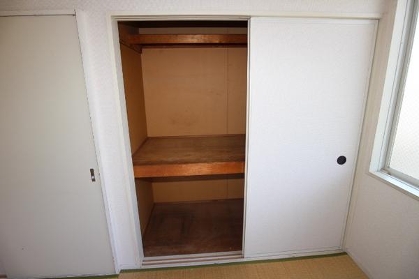 横須賀市船越町８丁目のアパートの収納画像
