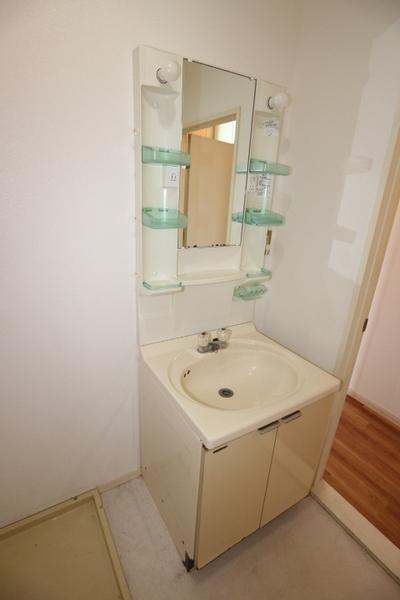 横須賀市船越町８丁目のアパートの洗面台・洗面所画像