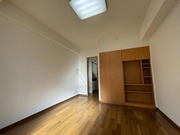 シャトーミニョンの洋室画像