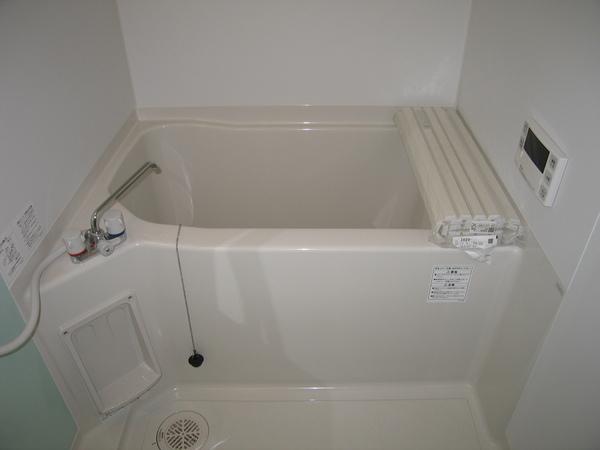 オードリーパレスのバス画像