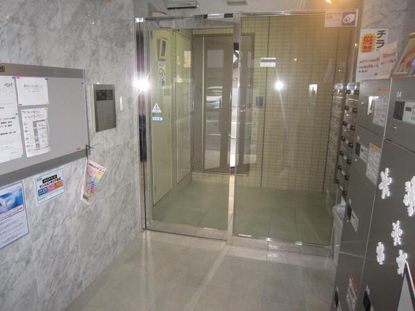 オードリーパレスのエントランス画像