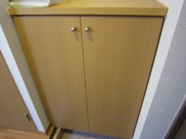 オードリーパレスの玄関画像