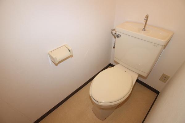 松山ビルディングのトイレ画像