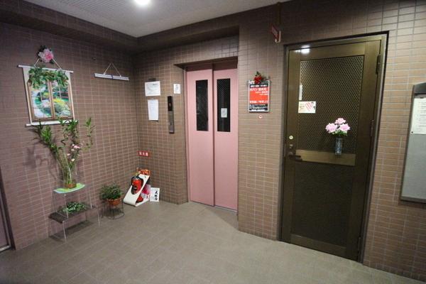 アークオプス阪東橋のエントランス画像
