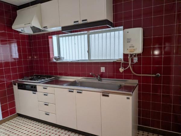 新川町１丁目貸家のキッチン画像