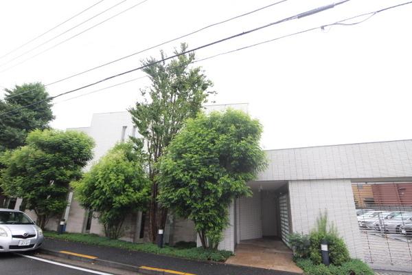 プラウド横濱山手のエントランス画像