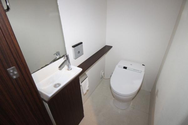 プラウド横濱山手のトイレ画像