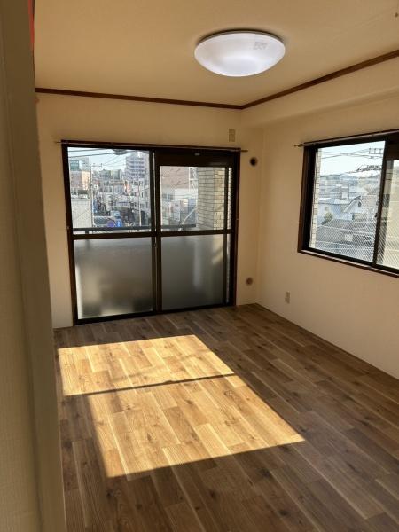 横浜市南区南太田４丁目のマンションの洋室画像