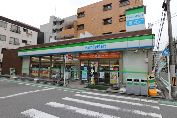 RELUXIA横濱吉野町2のコンビニ画像