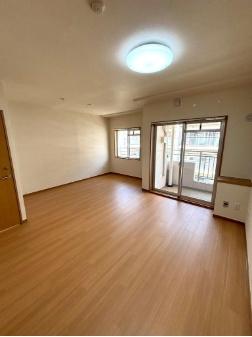 ベルコリーヌ南大沢５－６－６号棟の洋室画像