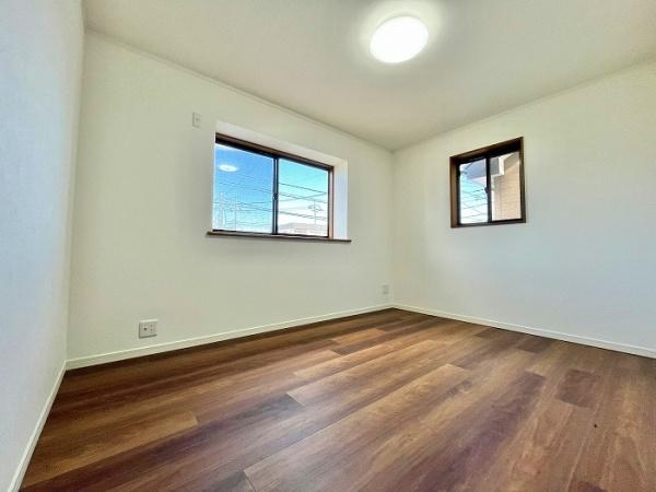 【中古住宅】八王子市北野町535-12の洋室画像