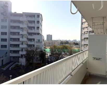 蓮生寺公園通り三番街三号棟　最上階のバルコニー画像