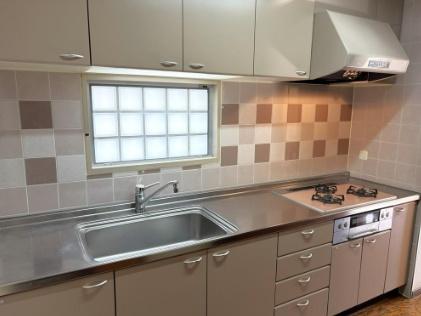 蓮生寺公園通り三番街三号棟　最上階のキッチン画像