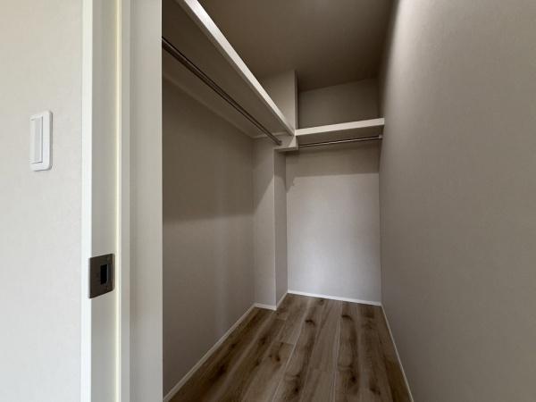 【中古住宅】八王子市北野台１丁目３期の収納画像