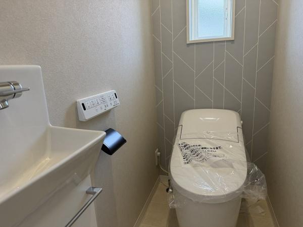 【中古住宅】八王子市北野台１丁目３期のトイレ画像