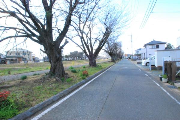 豊川市佐土町の前面道路含む現地写真画像