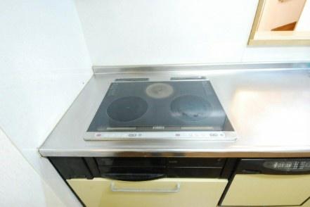 豊橋市大岩町字南町裏のキッチン画像