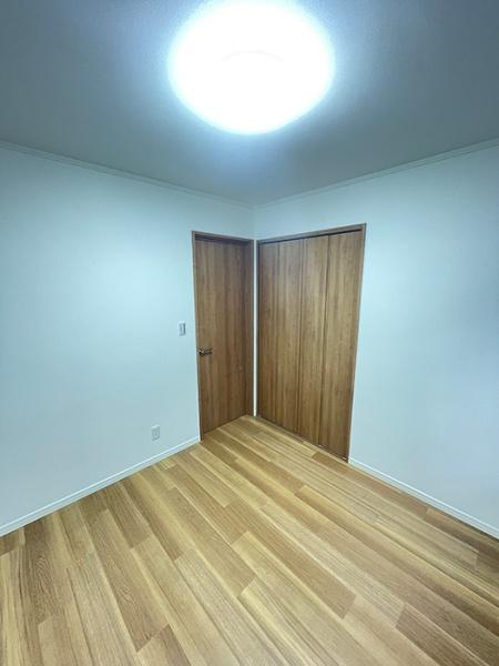 豊川市堺町1丁目の洋室画像